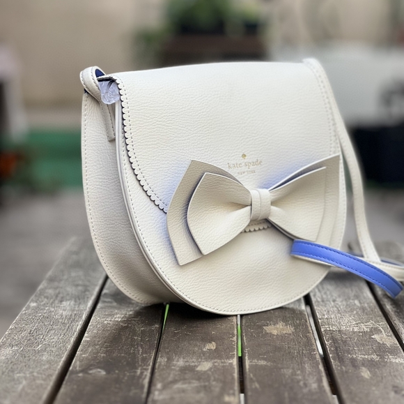NWT Kate Spade Vanderbilt Place Tegan Bow Crossbody - Picture 4 of 9